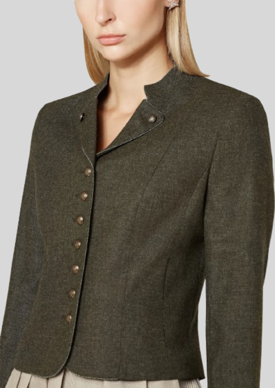 Authentic Bavarian-style Trachten blazer crafted for sophistication and comfort.