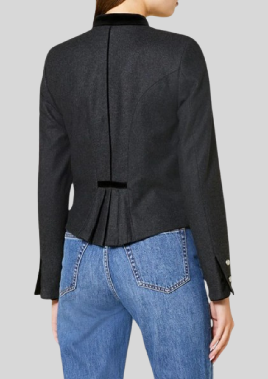 Premium Bavarian-style blazer crafted for warmth and timeless appeal.