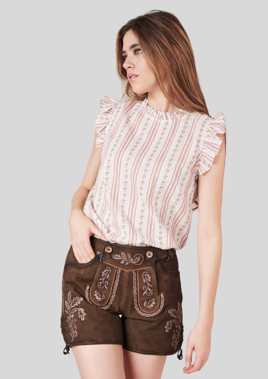 Look and feel effortlessly confident in our Women's Classic Lederhosen. The timeless design and comfortable fit