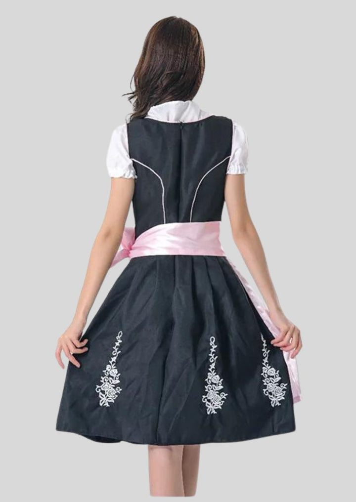 Embrace your curves and celebrate your individuality with our stunning range of flattering dirndls.