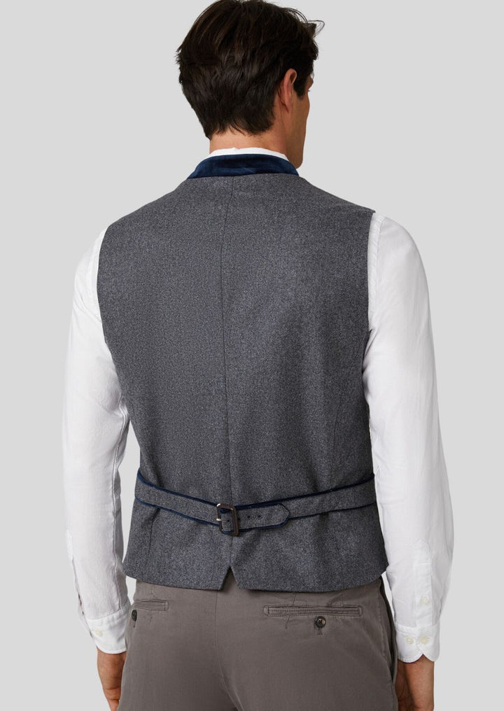 Classic Grey Trachten Waistcoat – Timeless Bavarian Style