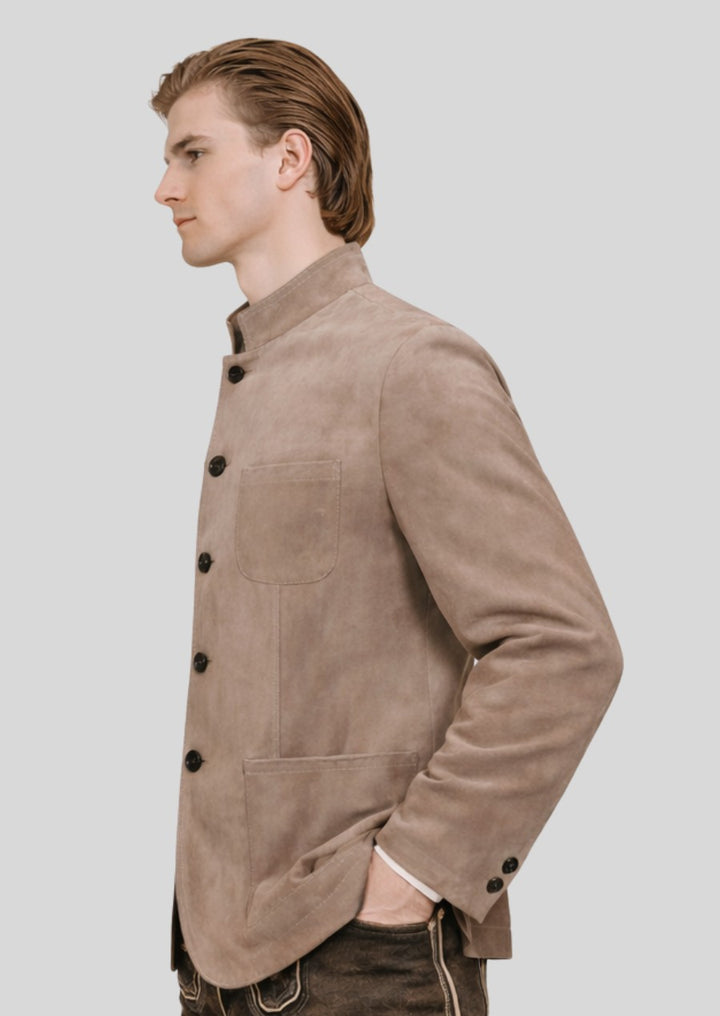 Elegant men’s Bavarian jacket in soft brown color with heritage trachten styling and clean silhouette.