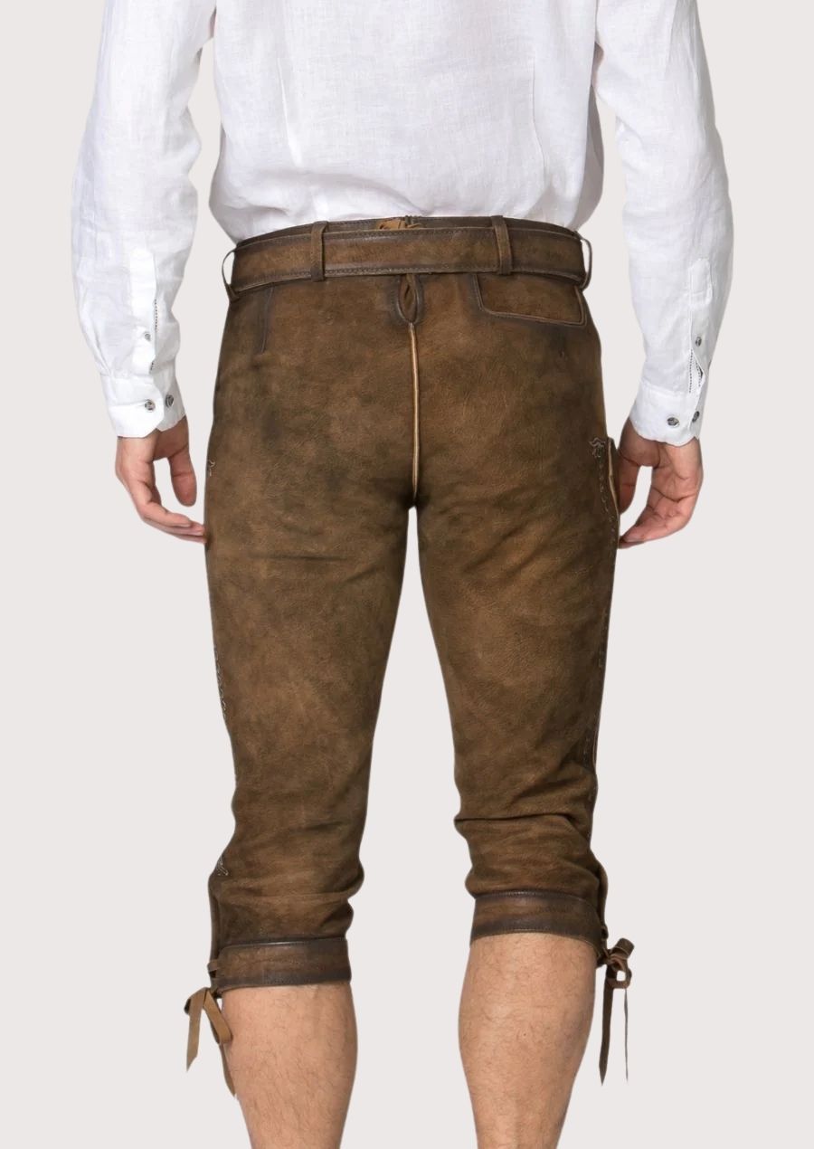 Comfortable and stylish men's Bundhosen made from high-quality leather, perfect for outdoor winter events and cultural festivals.