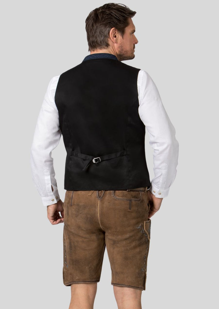 Effortless Style Easy-Care Men's Lederhosen for Any Occasion Back Pose