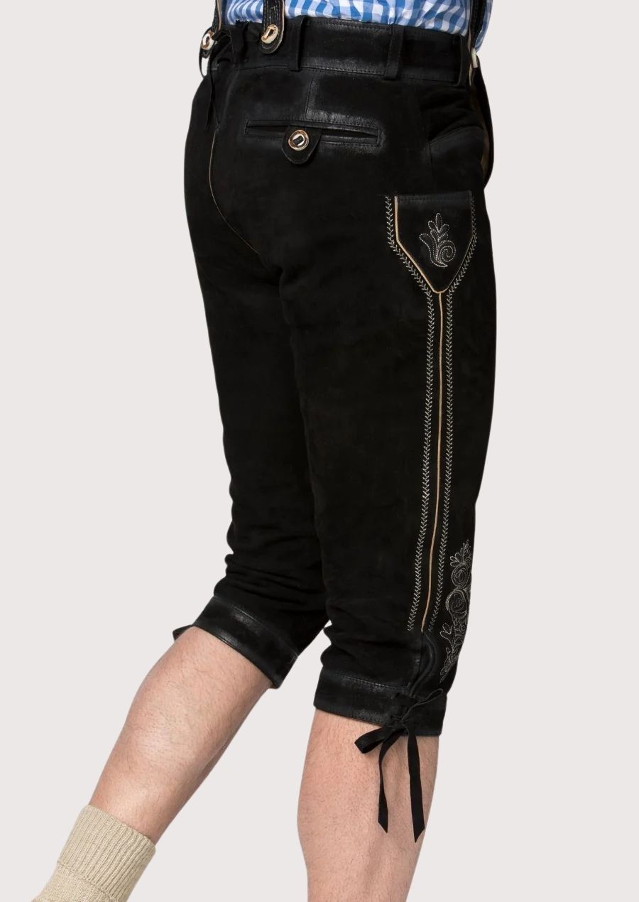 Classic Men’s Bundhosen pants with elegant embroidery, perfect for winter festivals