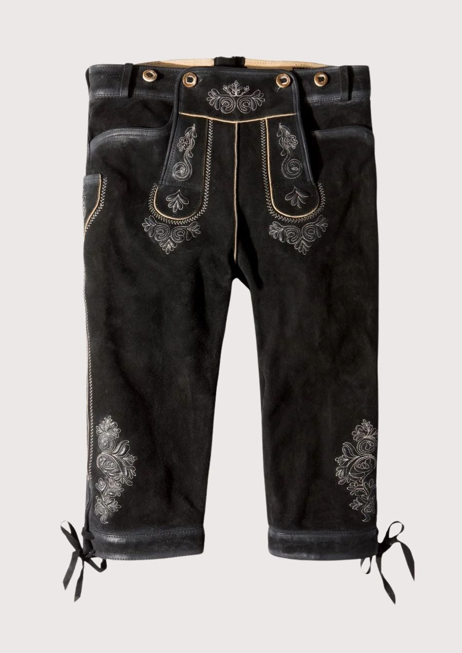 Hand-stitched embroidery on Men’s Bundhosen for a traditional, timeless winter style