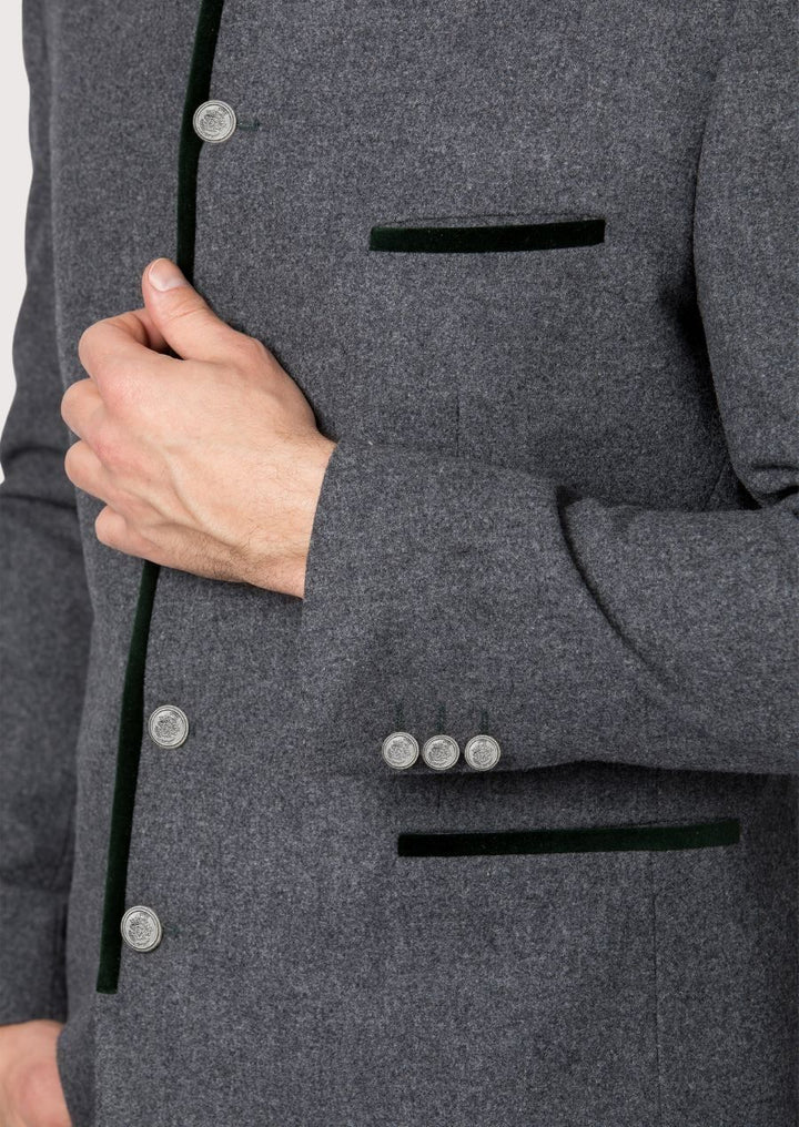 Men’s Trachten jacket designed for fall festivities with breathable wool fabric and classic Bavarian design.